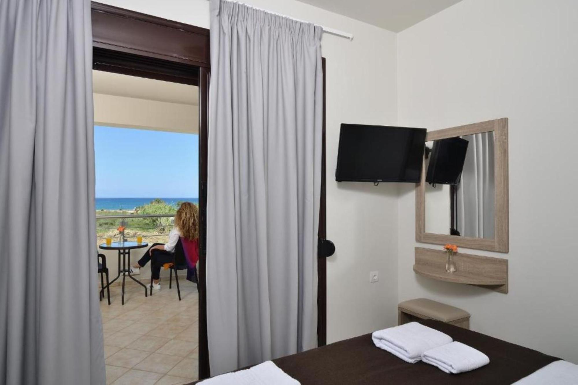 Carisa Suites And Apartments Maleme Exterior foto