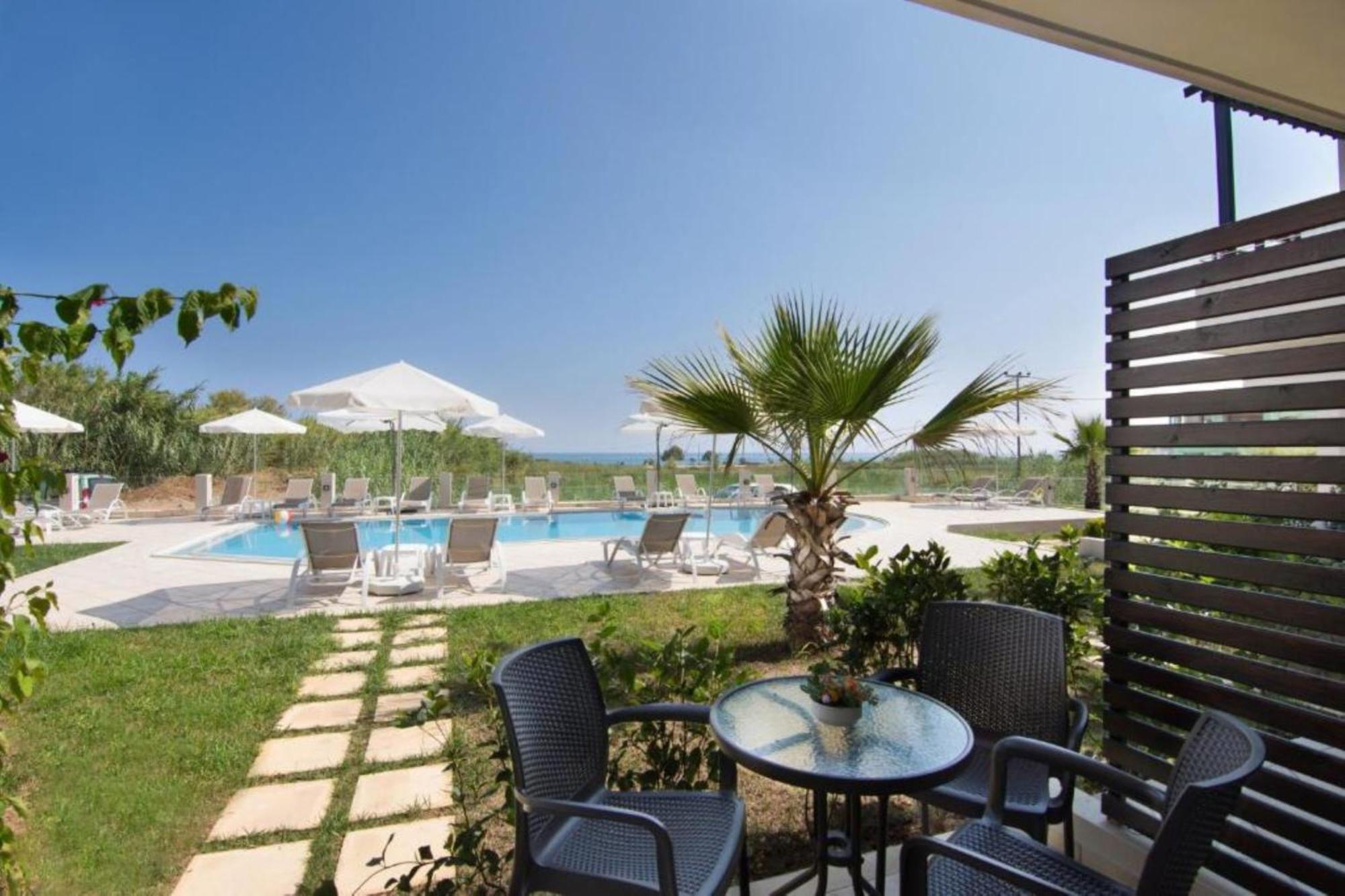 Carisa Suites And Apartments Maleme Exterior foto